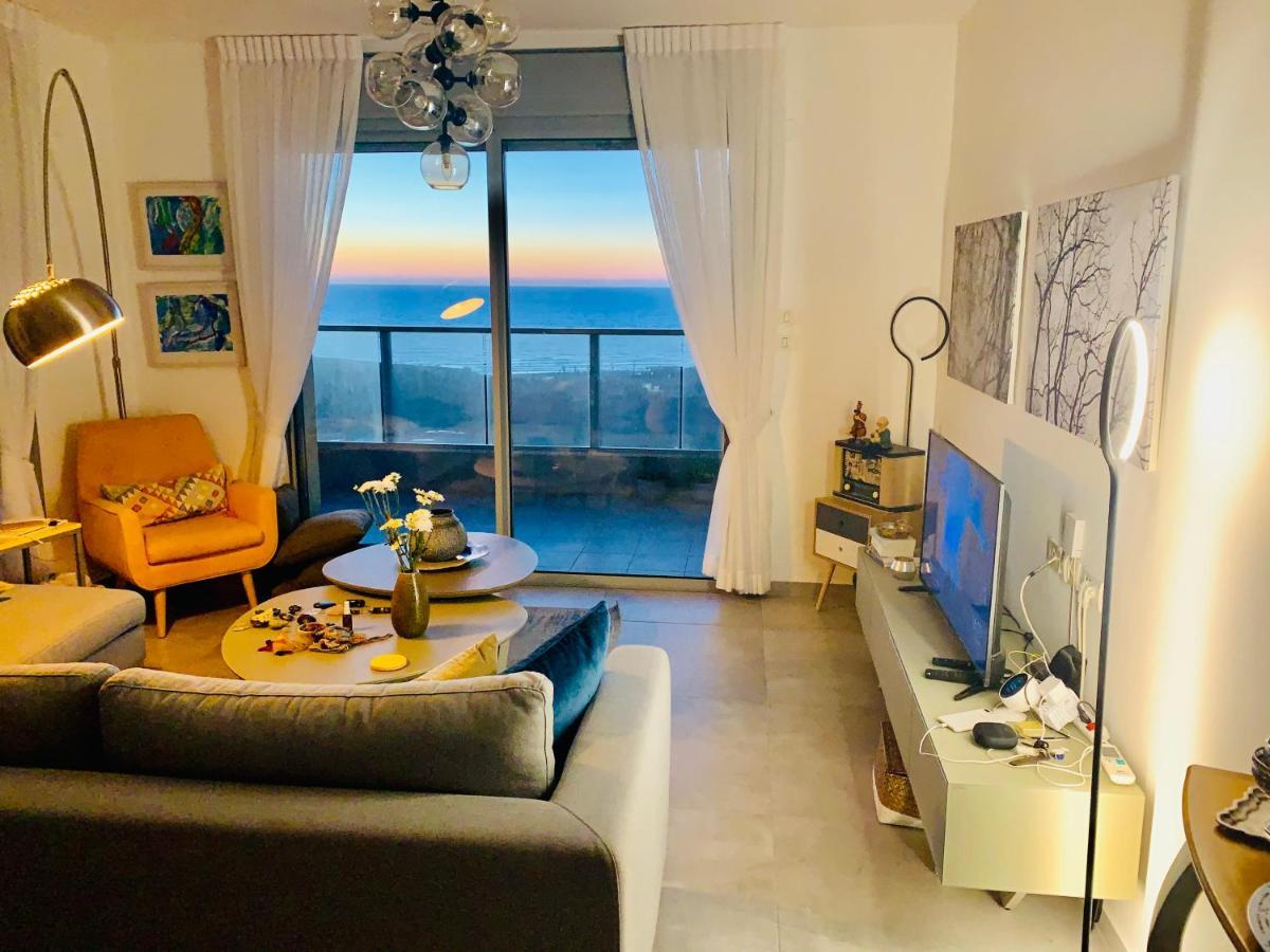 Amazing Sea View, Steps To Beach, Near Tel-Aviv Bat Yam Exterior photo